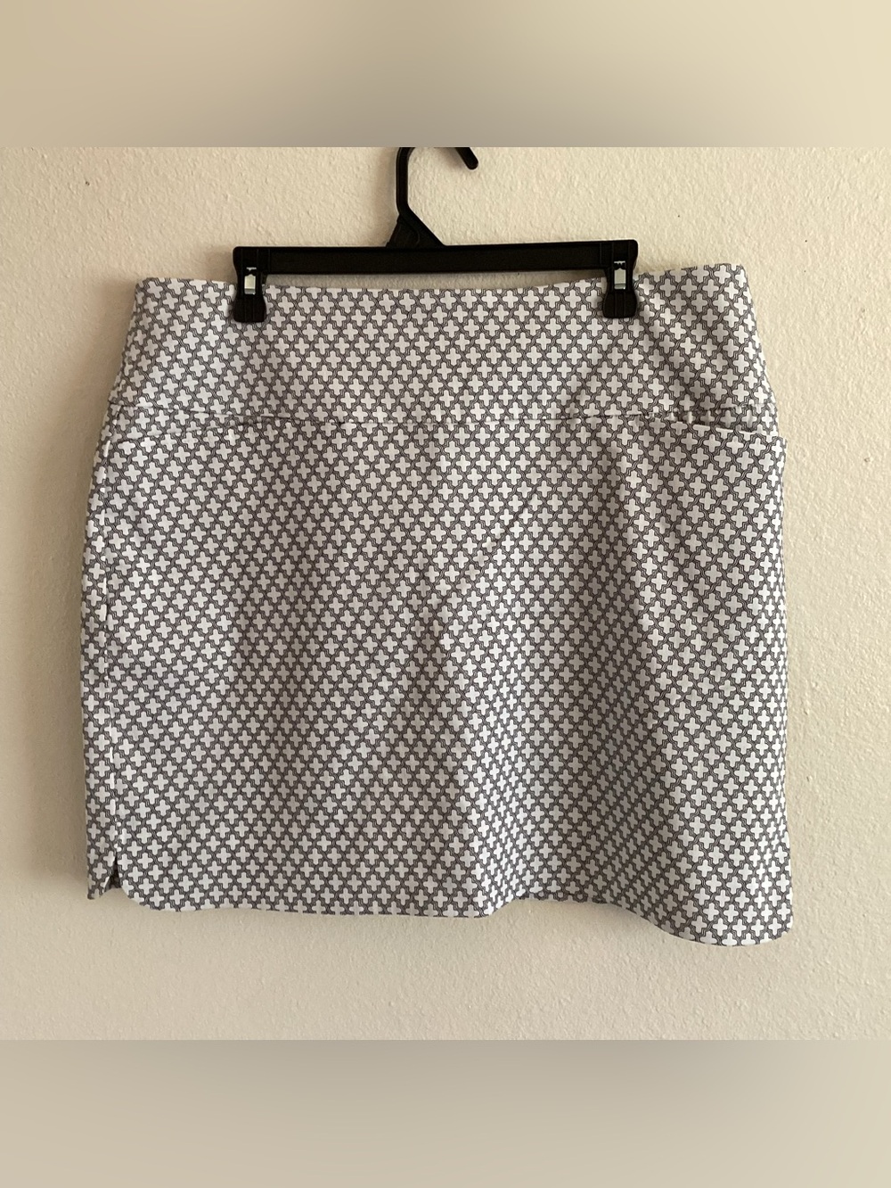 SC &CO Patterned Mini Skirt Skort in Black and White XL